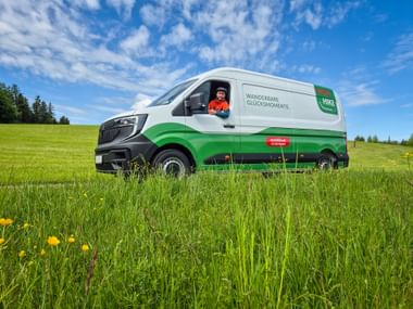 Eurohike E-Bus