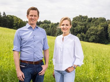 Managing Directors Verena Sonnenberg and Thomas Schmid