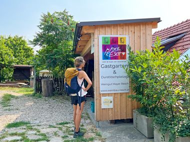 Thirst-quenching place on a hiking tour in the Wachau