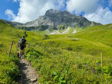 Climb from the Kemptner Hut to the Kratzer in the Allgäu Alps Climb from the Kemptner Hut to the Kratzer in the Allgäu Alps
