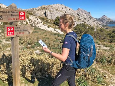 Signpost at the cuber lake