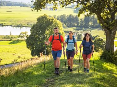 Wanderer an den König-Ludwig-Wanderwege