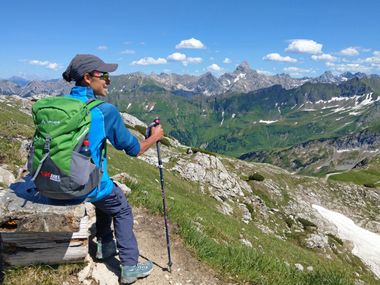 Ausblick vom Nebelhorn auf die Allgäuer Alpen