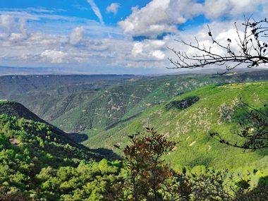 Die atemberaubende Landschaft Kataloniens auf der Wandertour genießen