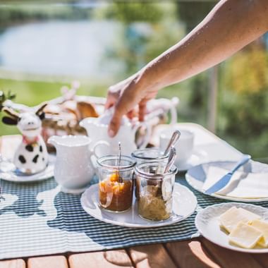 Frühstück auf der Terasse Frühstück auf der Terasse