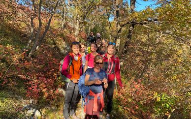 Wandergruppe im Sarcatal
