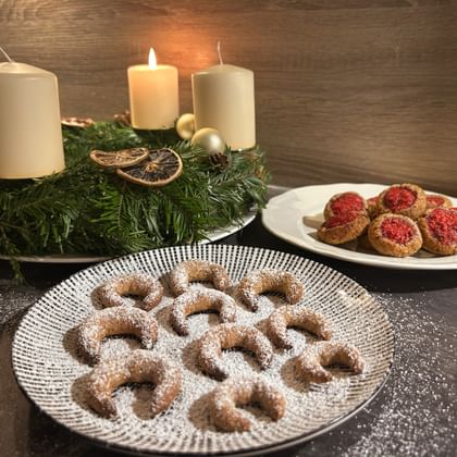 Biscuits with Advent wreath