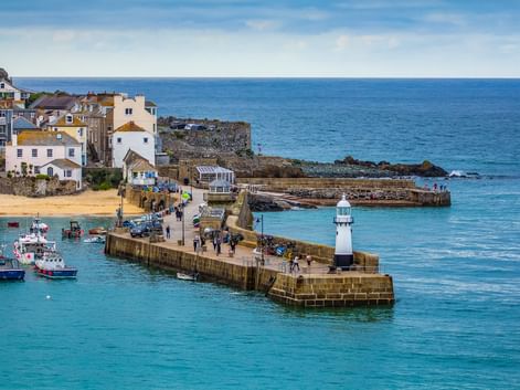 Der Pier von St. Ives