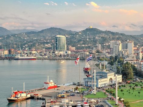 Der Hafen Batumi in Georgien