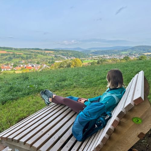 Panoramic lounger with a view of the surrounding hills