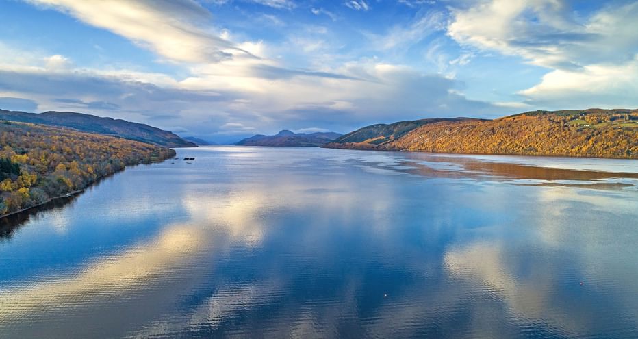 Loch Ness am Great Glen Way in Schottland