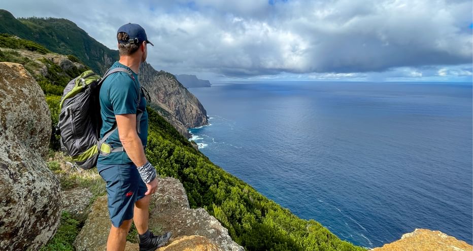A hiker with a wonderful view of the sea