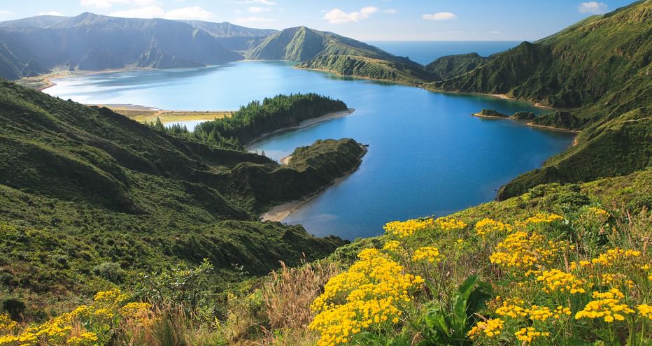 View of Lagoa do Fogo