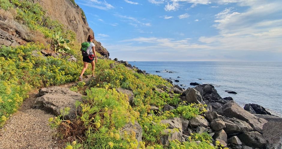 Hike with a view of Cala Gonone